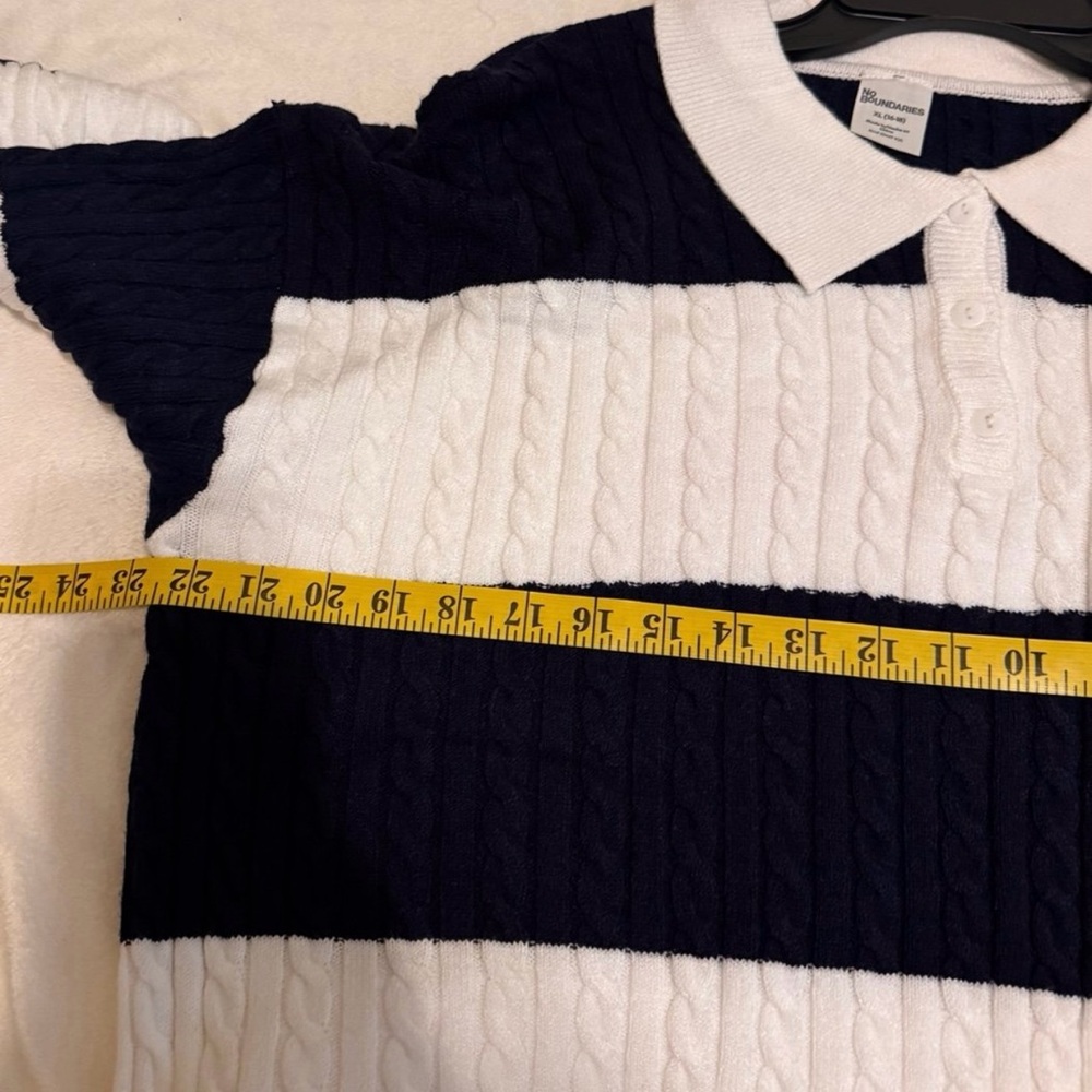 No Boundaries Women's Cable Knit Collared Pullover, XL - Picture 4 of 6